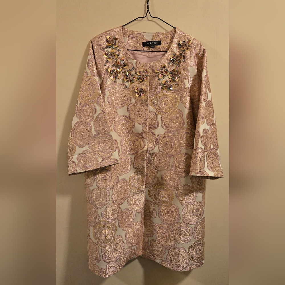 NWOT Fancy Pink Brocade Embellished Floral Coat